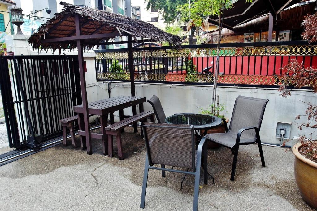 Number Eight Guesthouse Kuala Lumpur Esterno foto